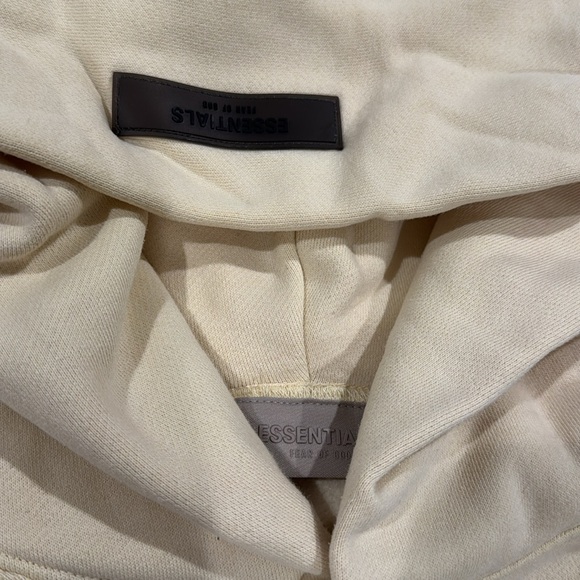 AUTHENTIC Fear of God Essentials Yellow/Beige Hoodie - Picture 3 of 9